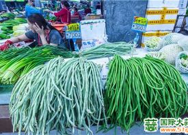 武漢白沙洲：雨后菜價回落 ()